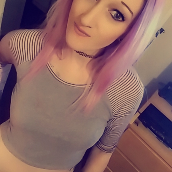 Meet your Posher, Gemini - Picture 4 of 6